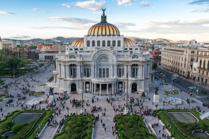 A Tour Of Mexico City in 10 Famous Buildings